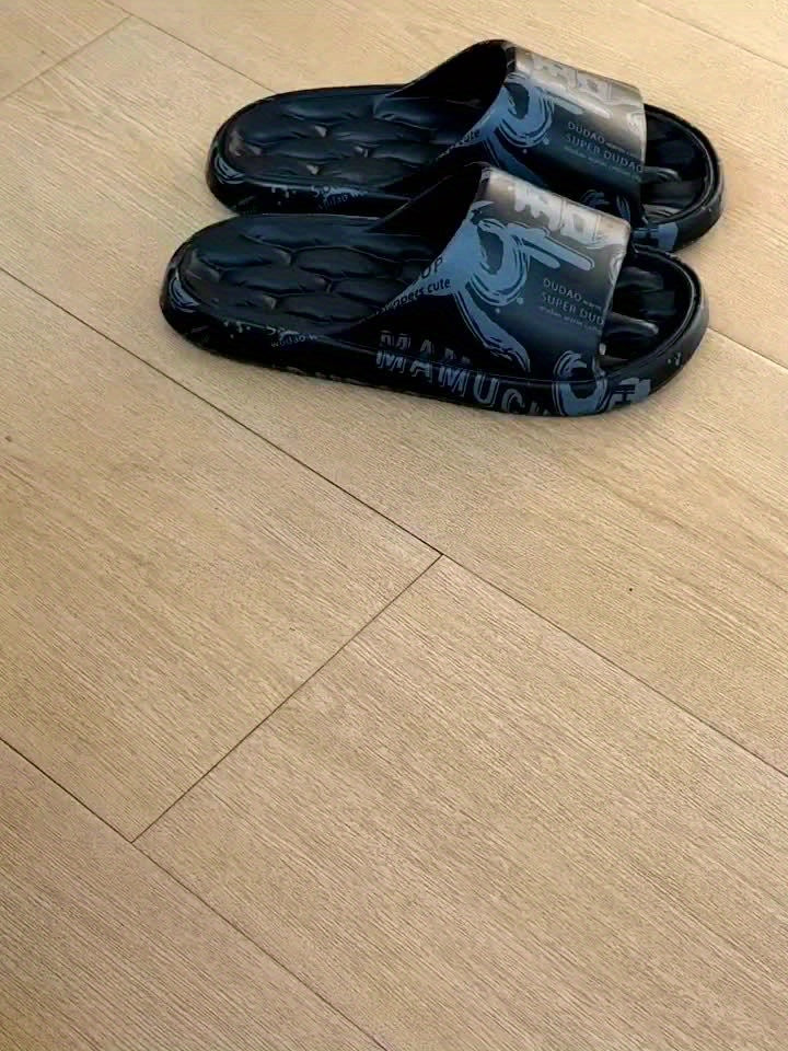 Men'S Black Cartoon Print EVA Slides - Comfortable, Soft Sole, Open-Toe Design for Indoor & Outdoor Use, Durable & Stylish Beach Sandals