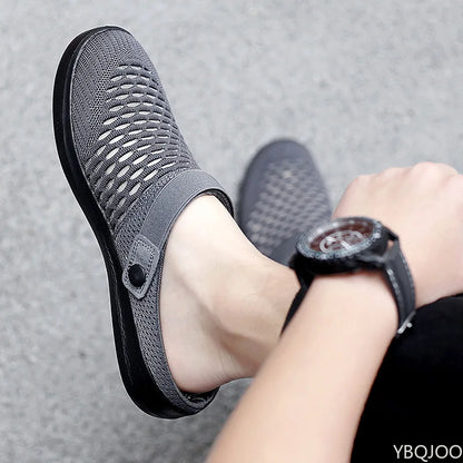 Comfortable Mesh Garden Shoes For Men 2025 new summer AntiSlip Lightweight Slippers Men Clogs sandalias hombre Man Beach Sandals